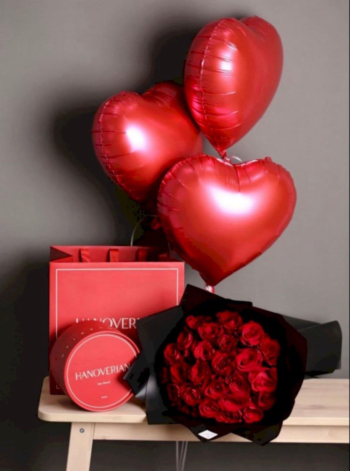 الحلويات مع الورد - نموذج 4