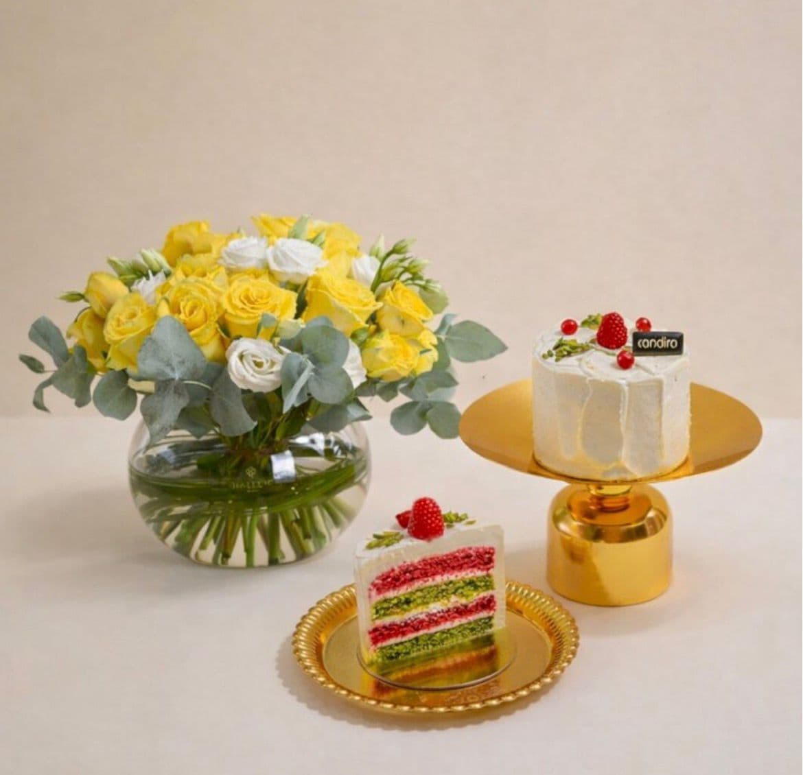 الكيك مع الورد - نموذج 2